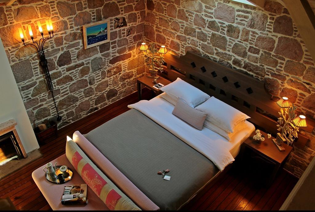 Cunda Lena Otel Ayvalı Pokoj fotografie