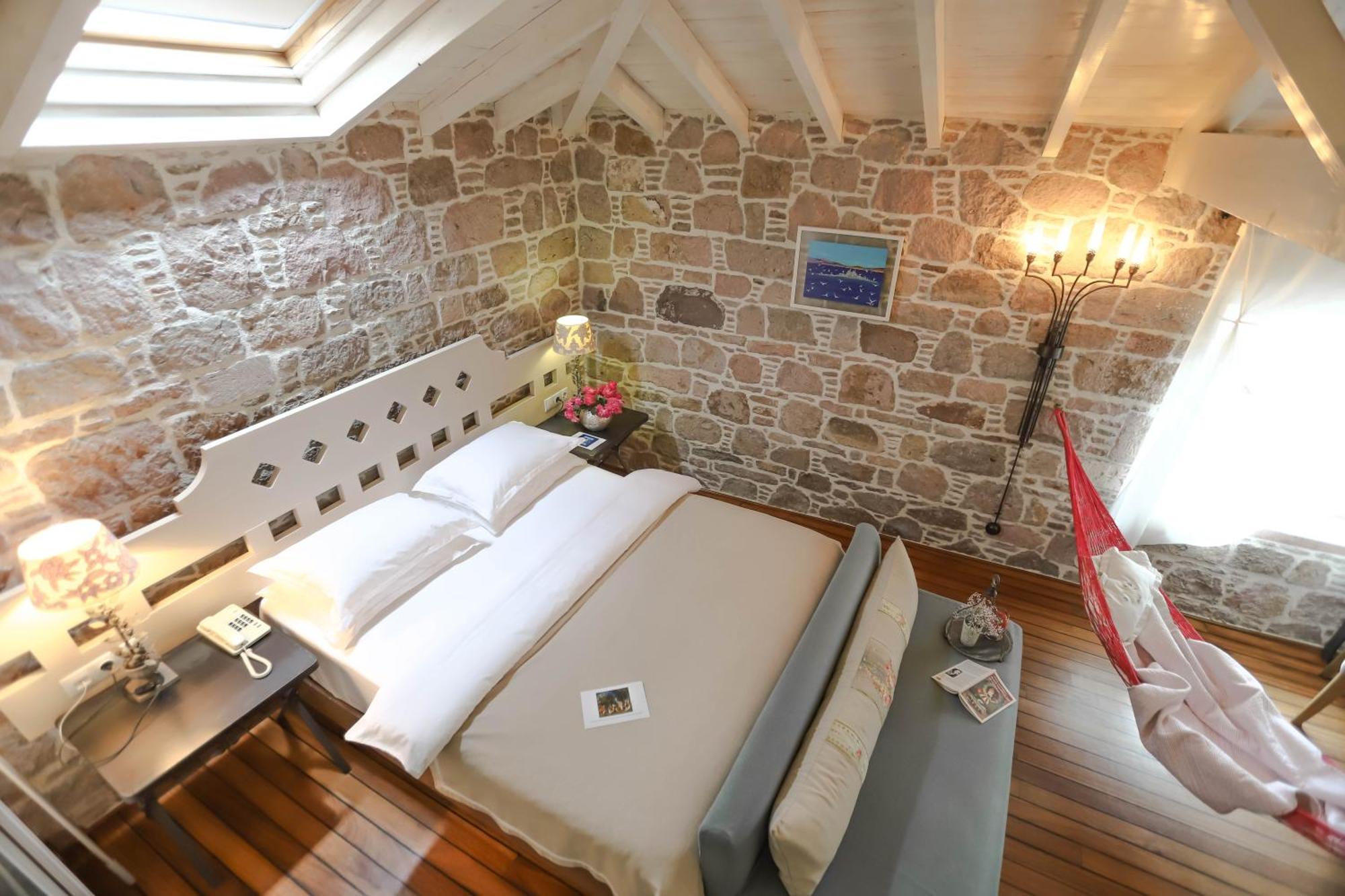 Cunda Lena Otel Ayvalı Exteriér fotografie